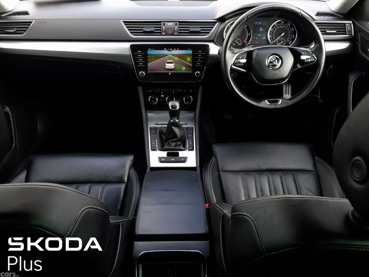 Skoda Superb Saloon, Diesel, 2021, Silver