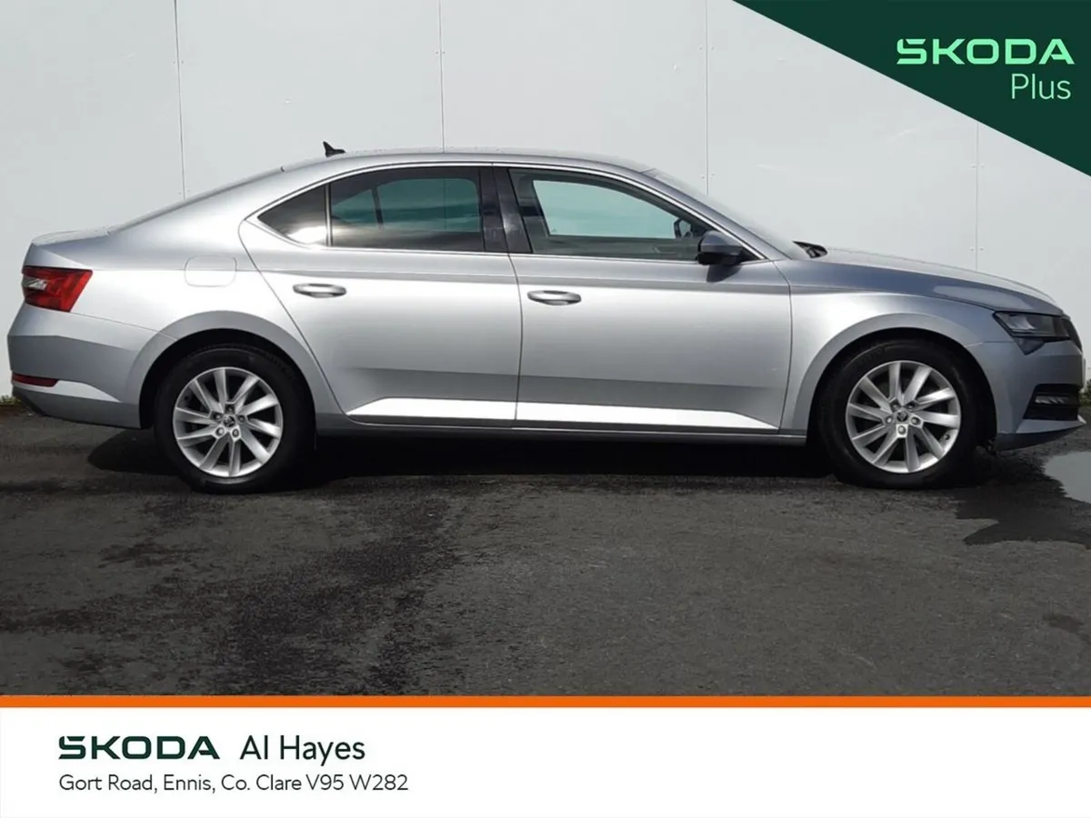 Skoda Superb Saloon, Diesel, 2021, Silver