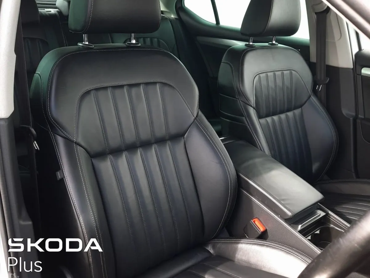 Skoda Superb Saloon, Diesel, 2021, Silver