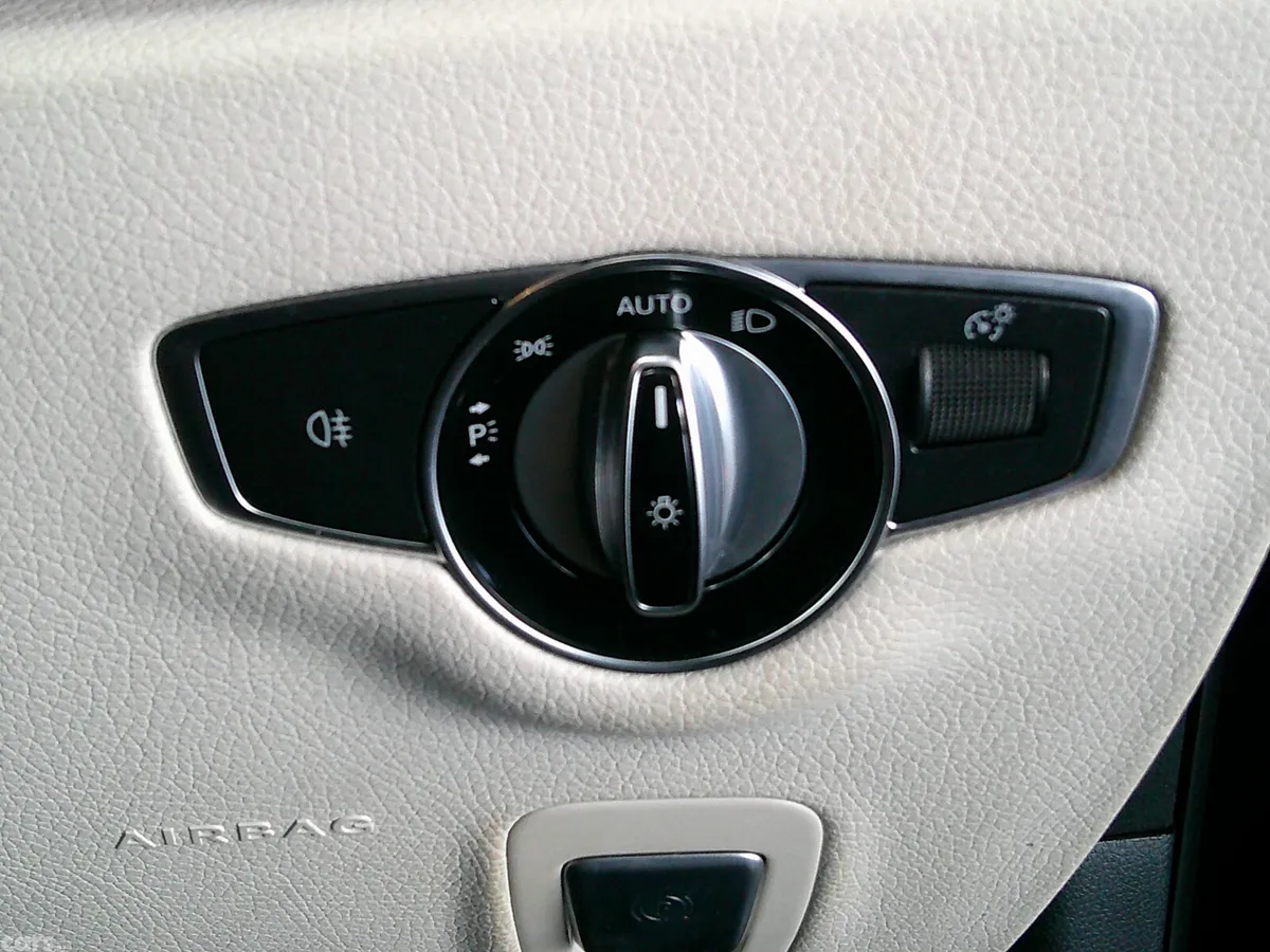 Mercedes-Benz E-Class Saloon, Diesel, 2021, Blue