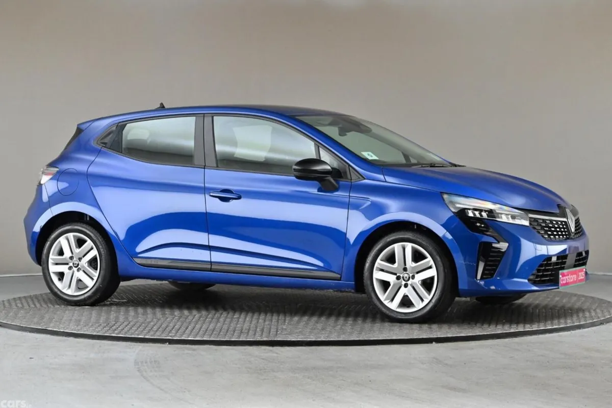 Renault Clio Hatchback, Petrol, 2025, Blue