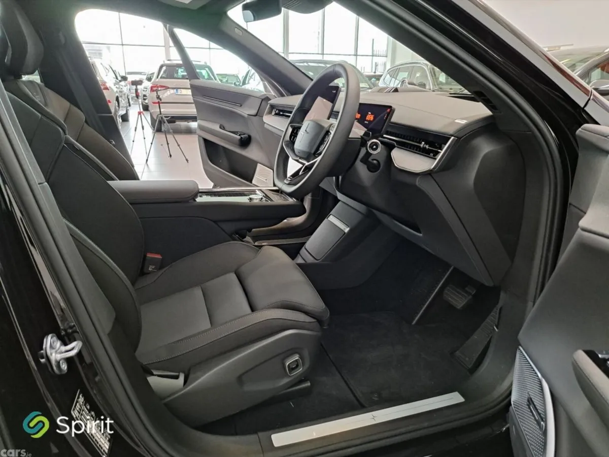 Polestar 3 Hatchback, Electric, 2026, Black