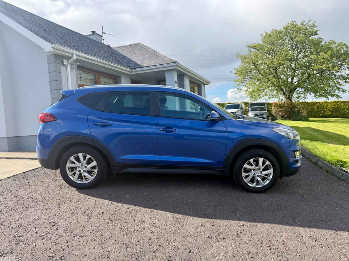 Hyundai Tucson SUV, Petrol, 2018, Blue