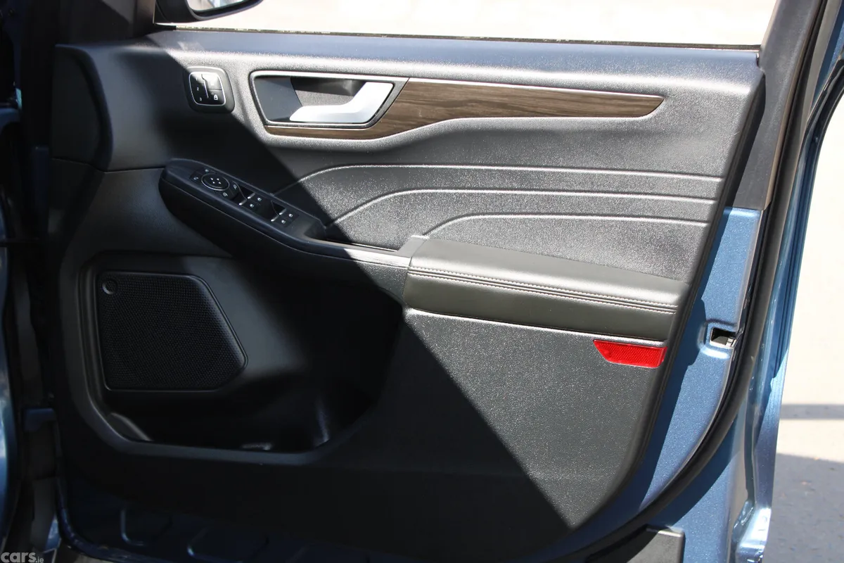 Ford Kuga SUV, Petrol Plug-in Hybrid, 2023, Blue