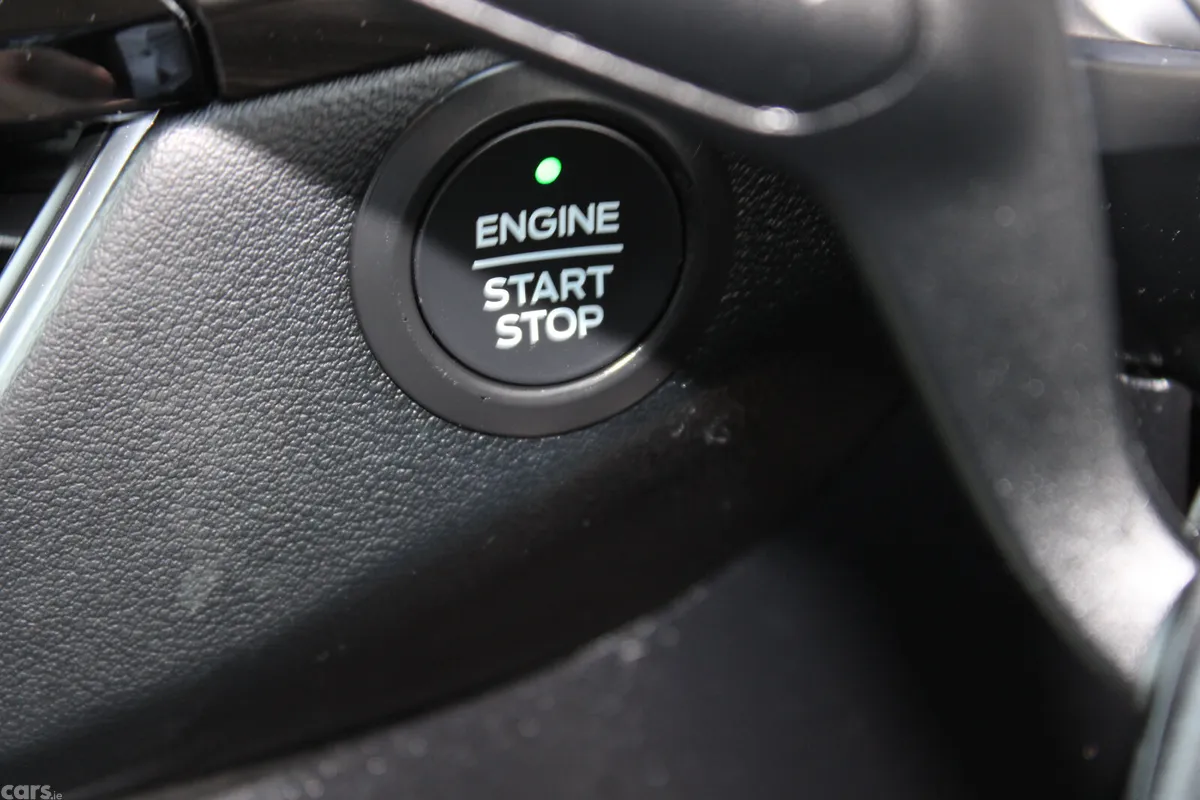 Ford Kuga SUV, Petrol Plug-in Hybrid, 2023, Blue