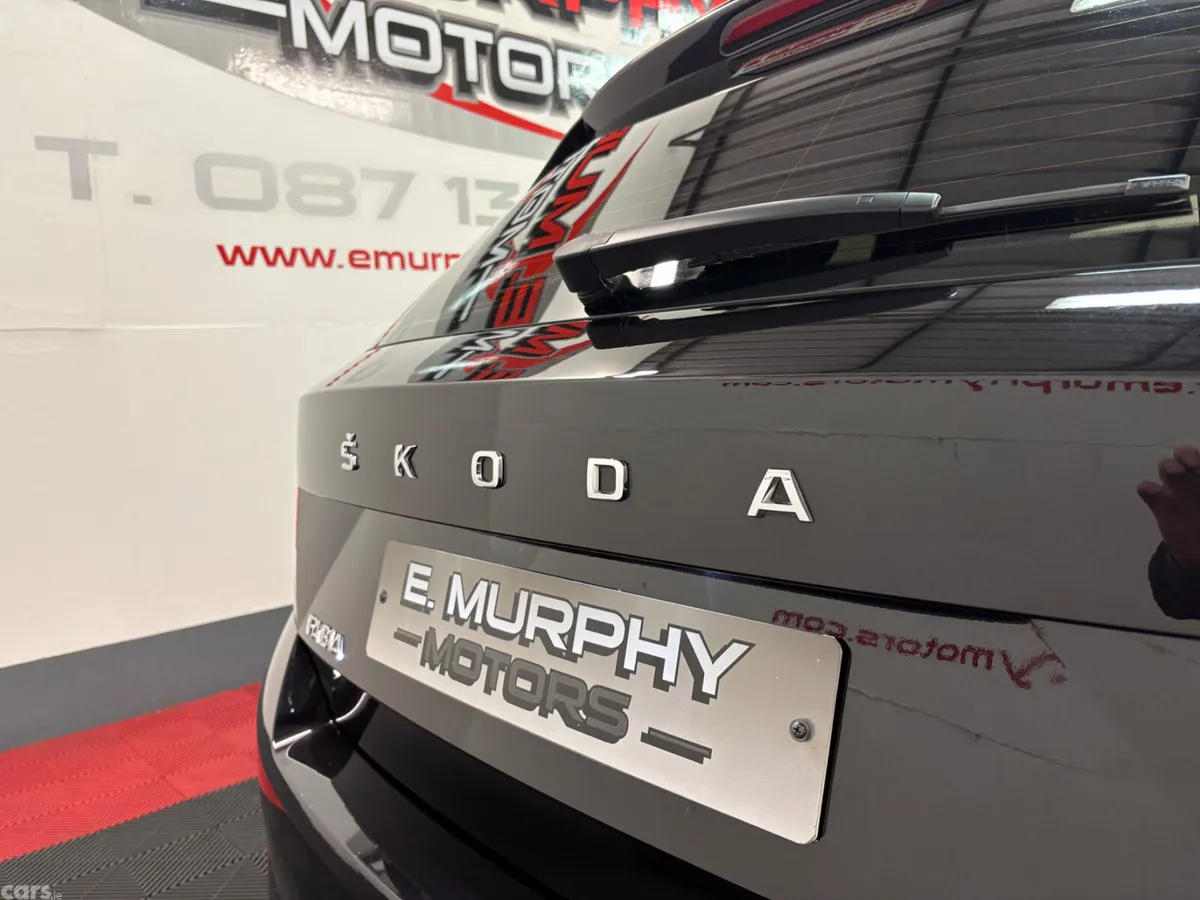 Skoda Fabia Hatchback, Petrol, 2021, Black
