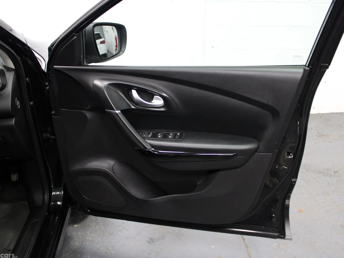 Renault Kadjar SUV, Diesel, 2019, Black