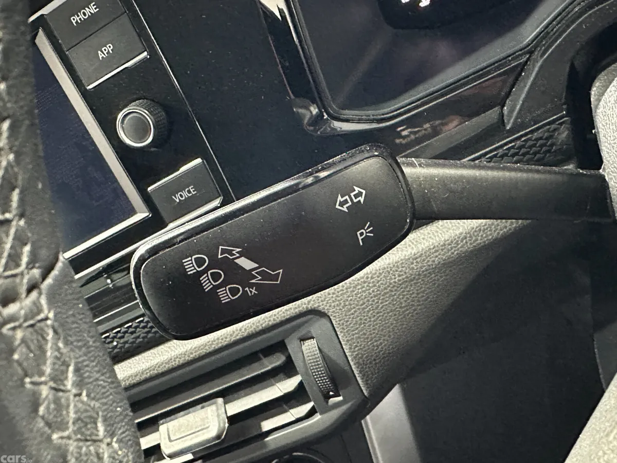 Volkswagen Polo Hatchback, Petrol, 2022, Blue