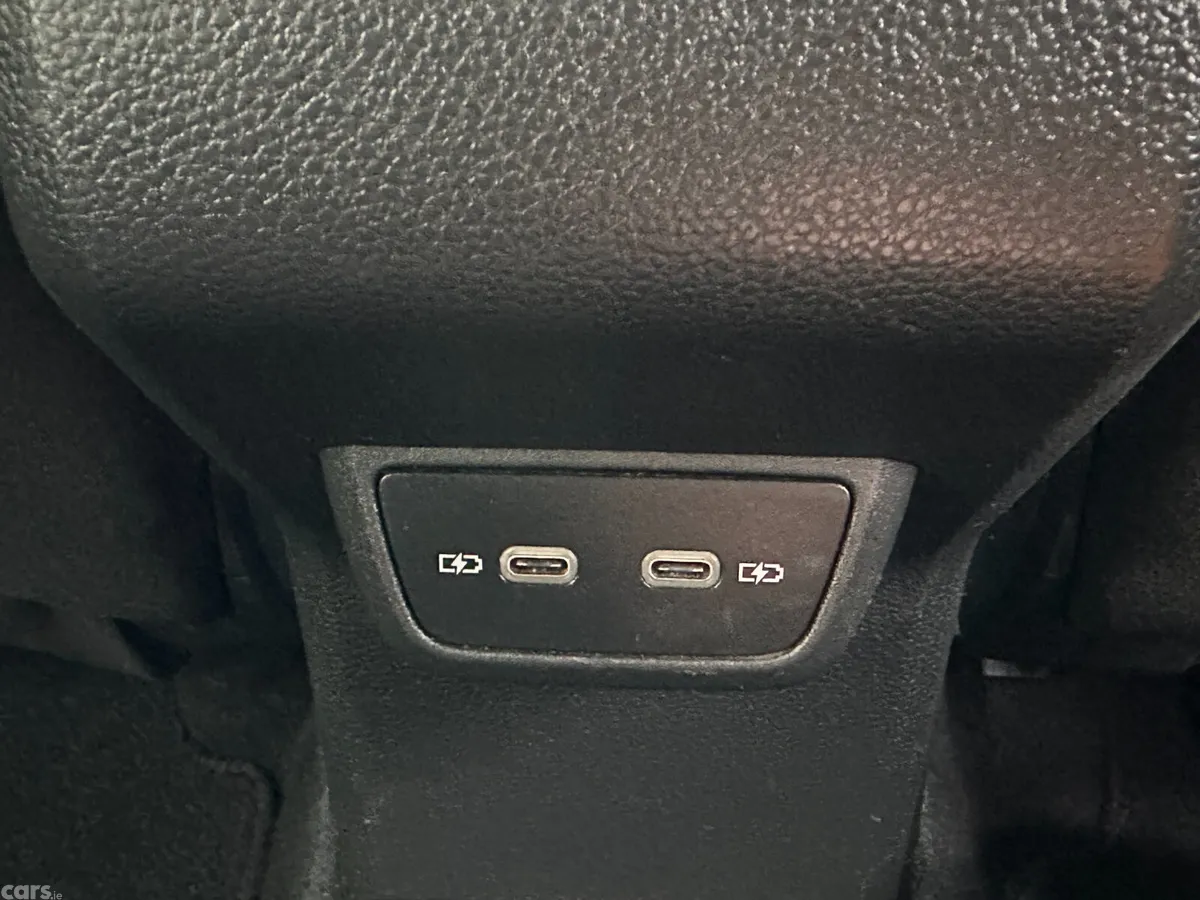 Volkswagen Polo Hatchback, Petrol, 2022, Blue
