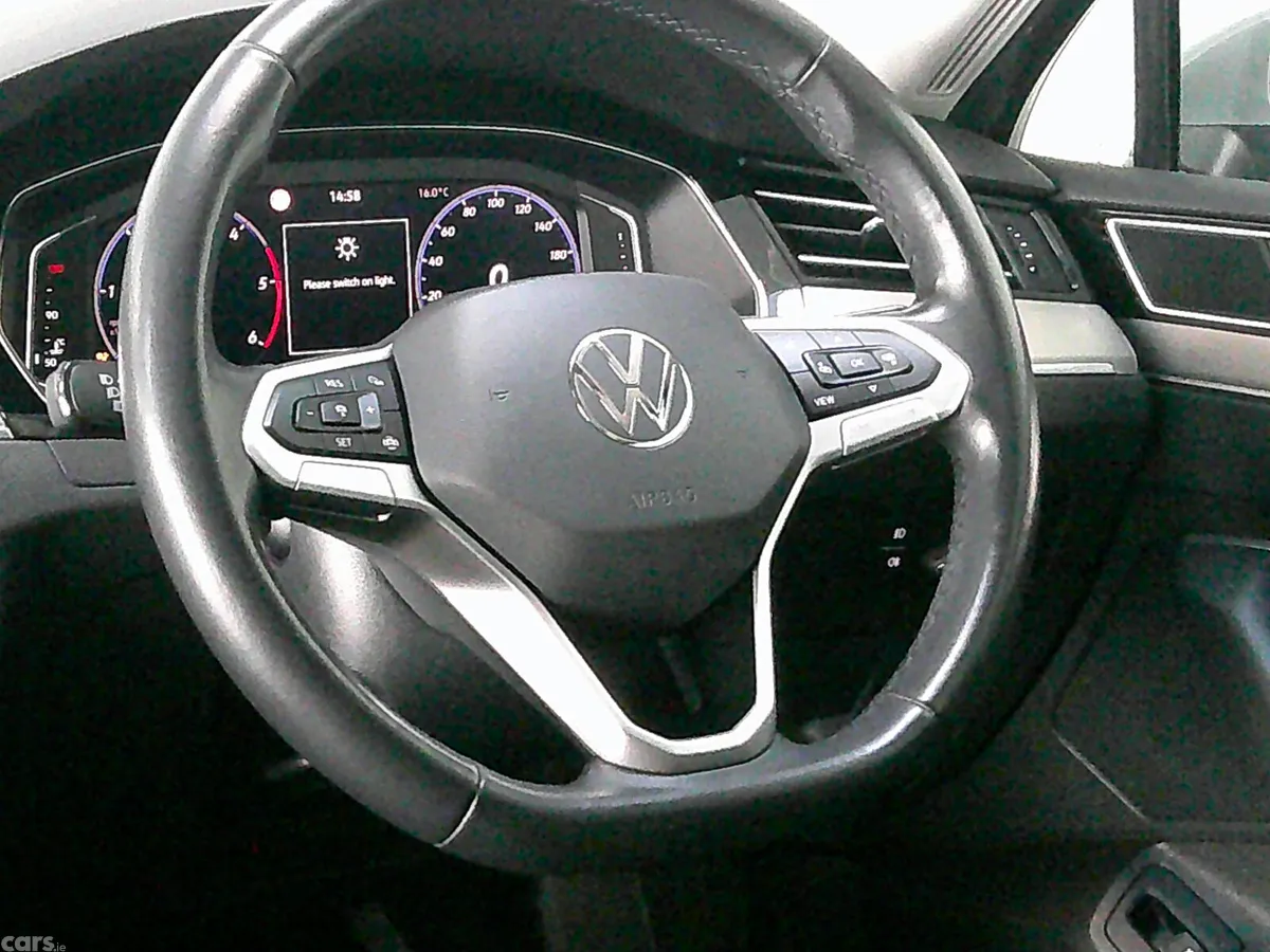 Volkswagen Passat Saloon, Diesel, 2021, Grey