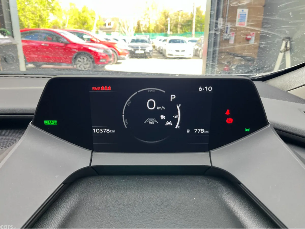 Toyota Prius Estate, Petrol, 2025, Silver
