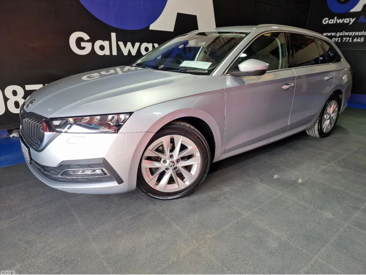 Skoda Octavia Estate, Petrol, 2020, Silver