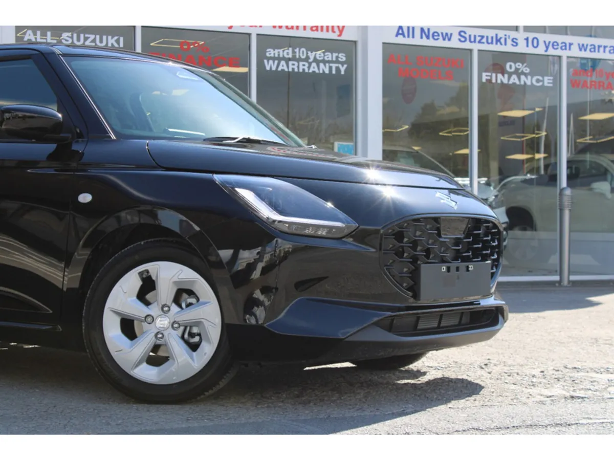 Suzuki Swift Hatchback, Petrol Hybrid, 2027, Black