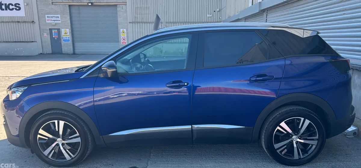 Peugeot 3008 SUV, Petrol, 2017, Blue