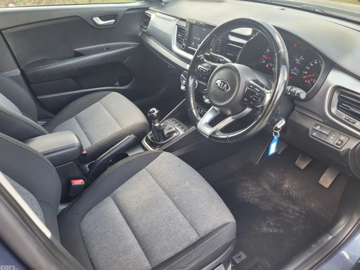 Kia Stonic SUV, Petrol, 2020, Blue