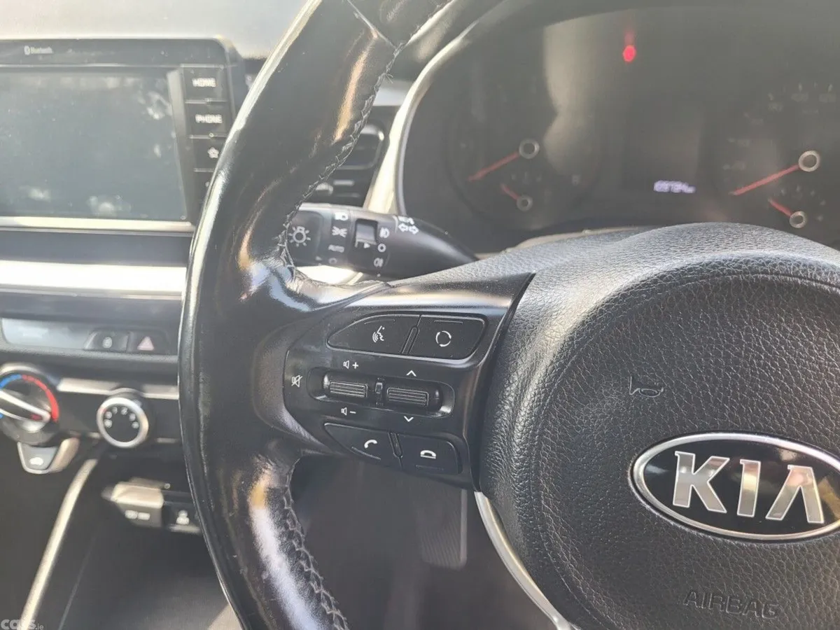 Kia Stonic SUV, Petrol, 2020, Blue