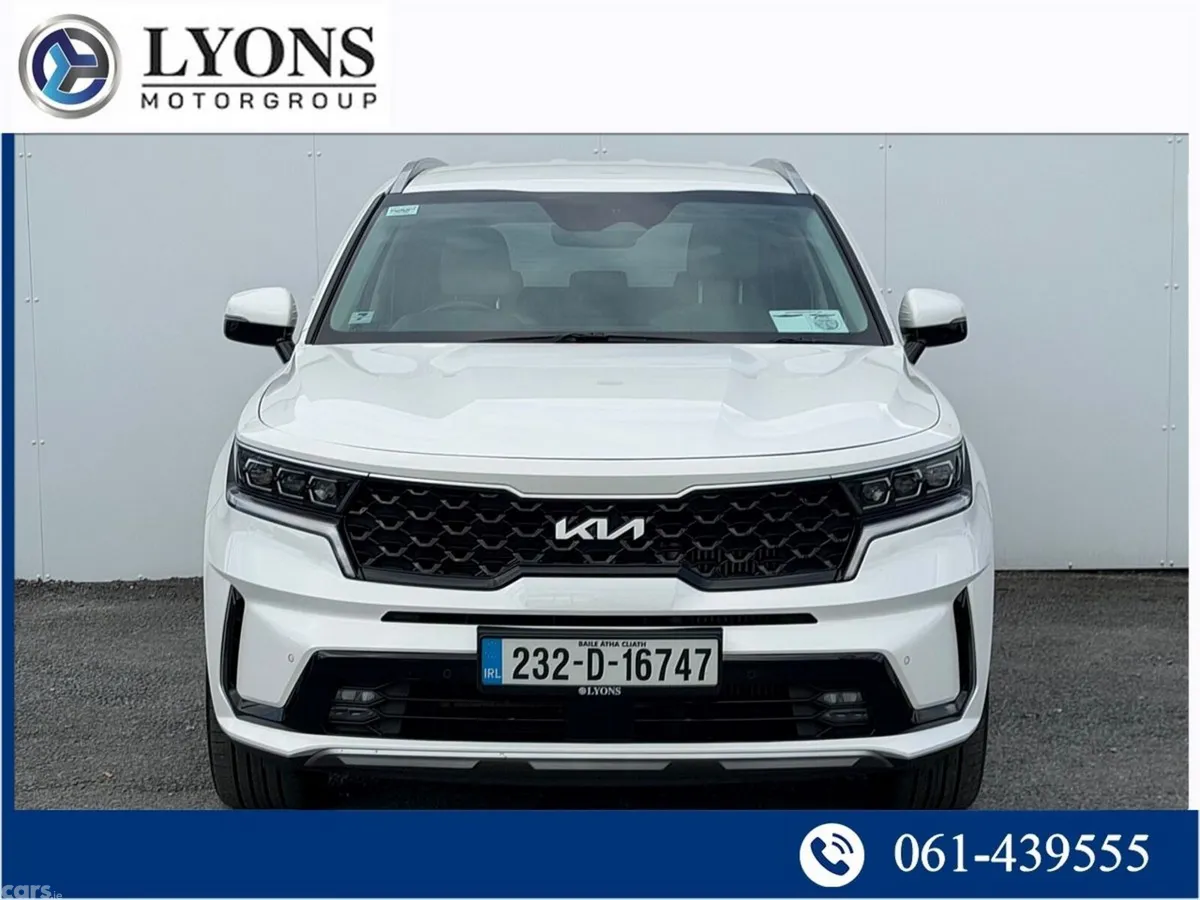Kia Sorento SUV, Petrol Plug-in Hybrid, 2023, White