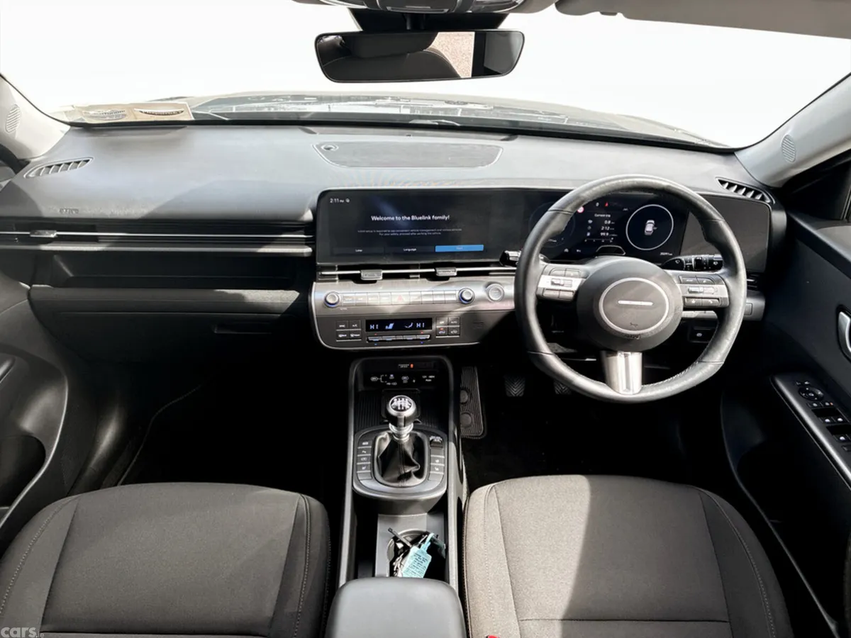 Hyundai KONA MPV, Petrol, 2024, Grey