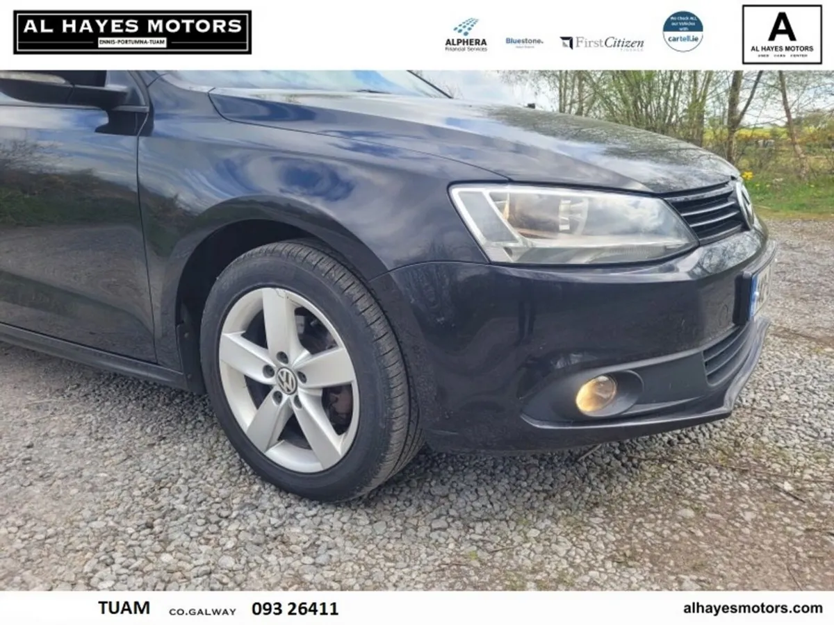 Volkswagen Jetta Saloon, Diesel, 2014, Black