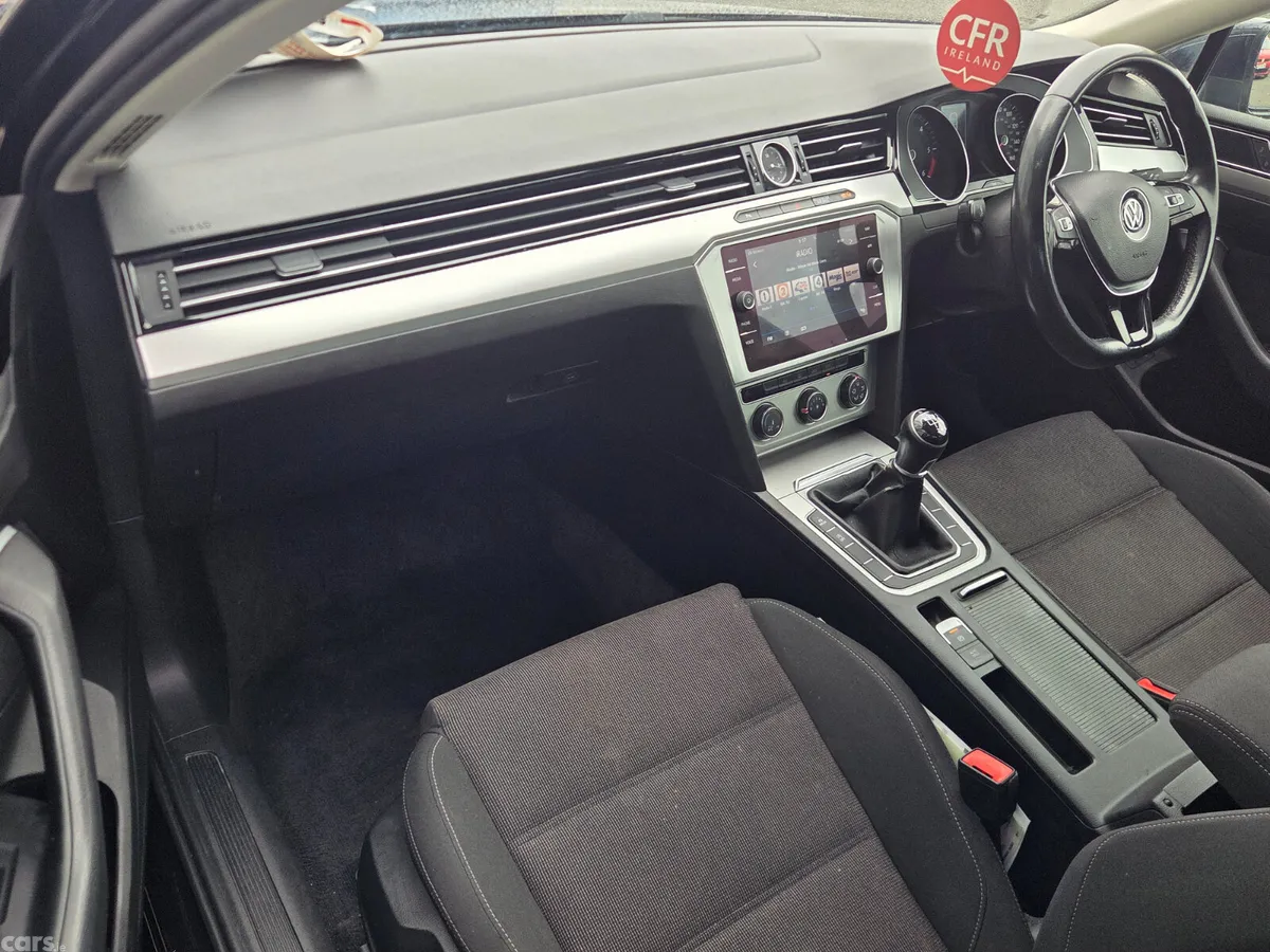 Volkswagen Passat Saloon, Diesel, 2017, Black