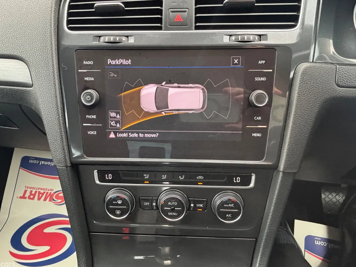 Volkswagen Golf Hatchback, Petrol, 2019, Grey
