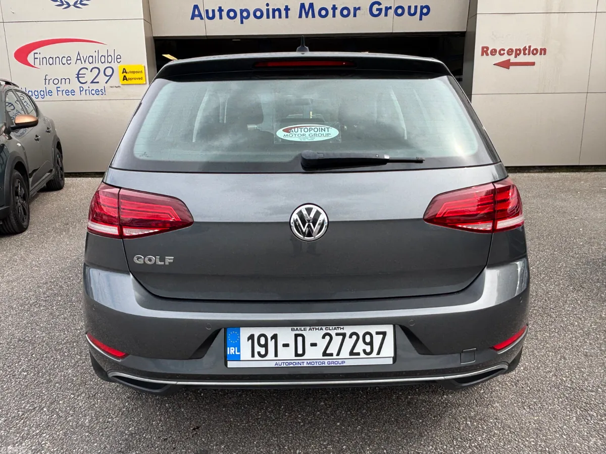 Volkswagen Golf Hatchback, Petrol, 2019, Grey