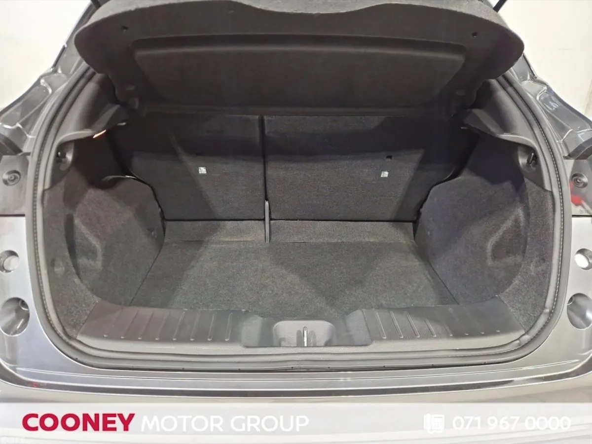 Nissan Juke SUV, Petrol, 2024, Grey