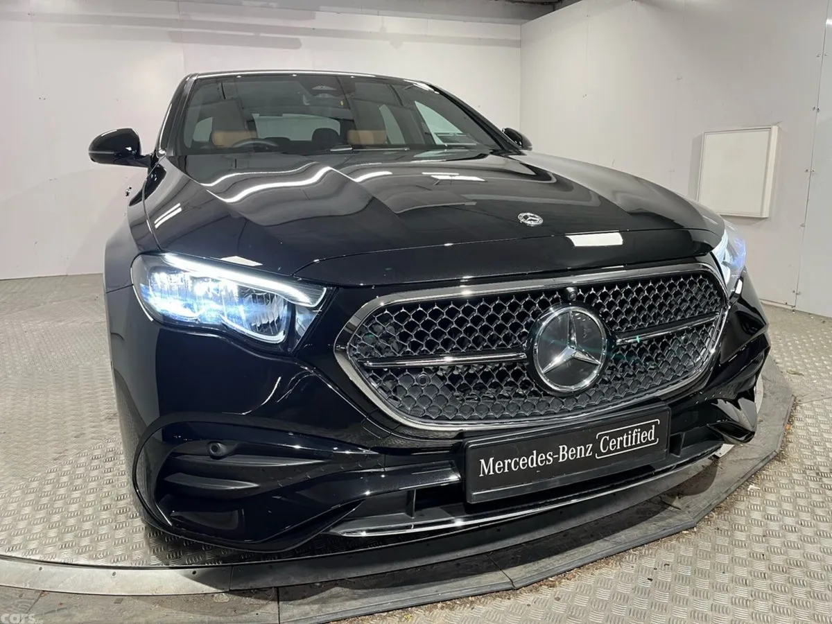 Mercedes-Benz E-Class Saloon, Diesel Plug-in Hybrid, 2025, Black