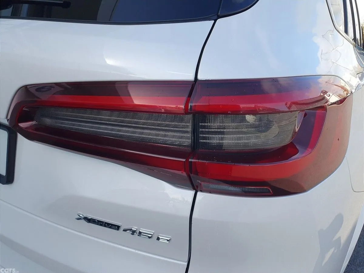 BMW X5 SUV, Petrol Plug-in Hybrid, 2021, White
