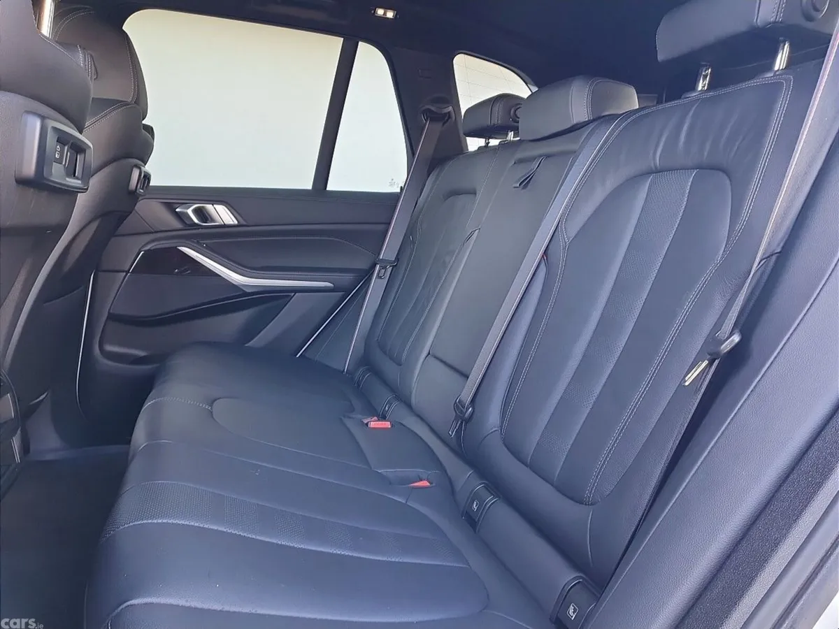 BMW X5 SUV, Petrol Plug-in Hybrid, 2021, White