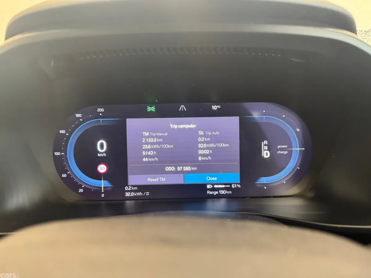 Volvo C40 Estate/Jeep, Electric, 2023, Blue