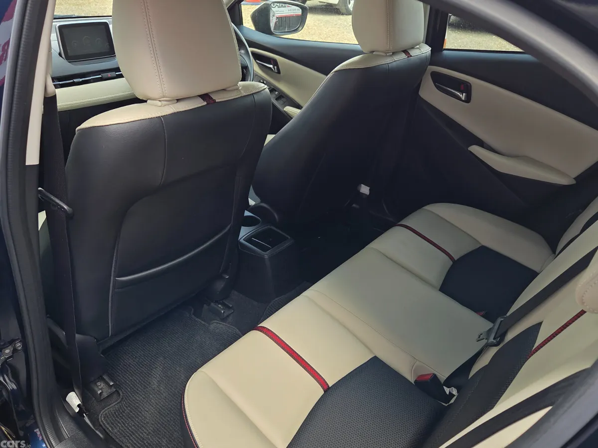 Mazda Demio Hatchback, Petrol, 2016, Blue