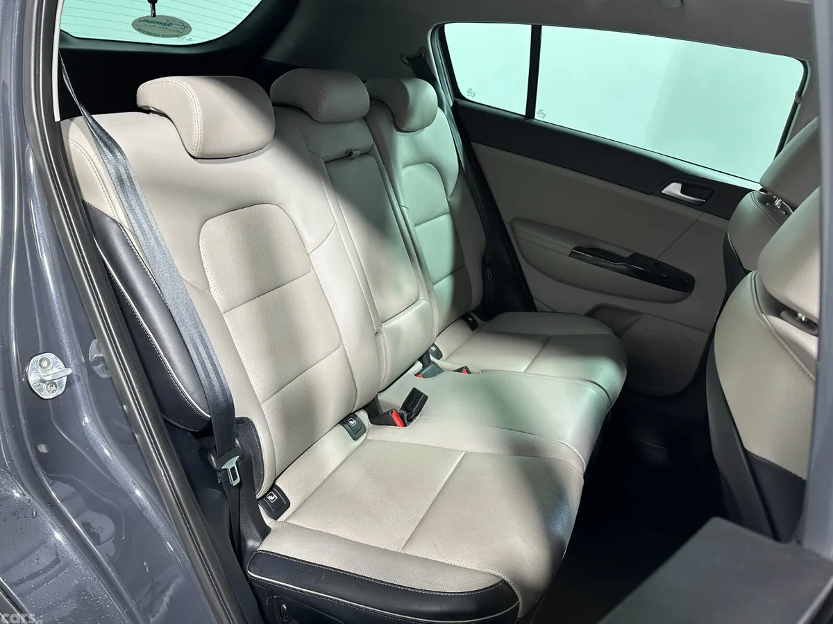 Kia Sportage SUV, Diesel, 2020, Grey