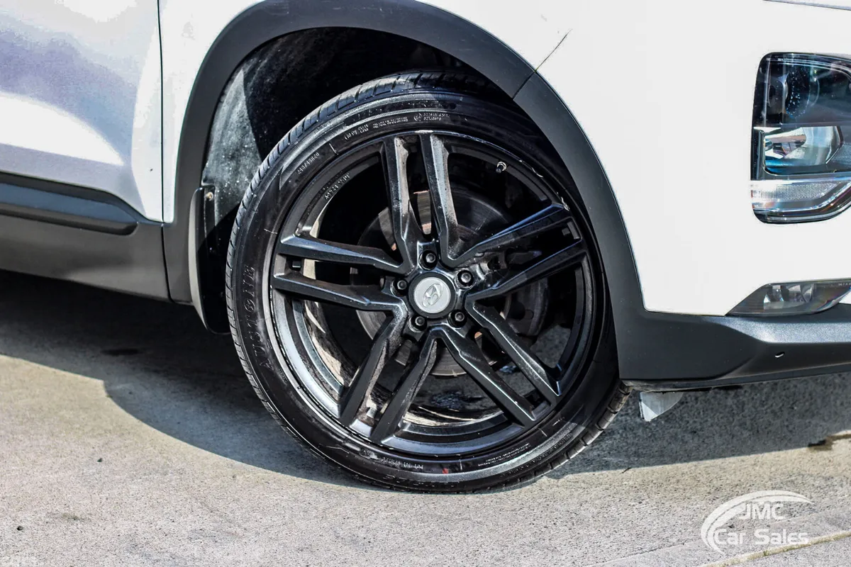 Hyundai Santa Fe SUV, Diesel, 2019, White