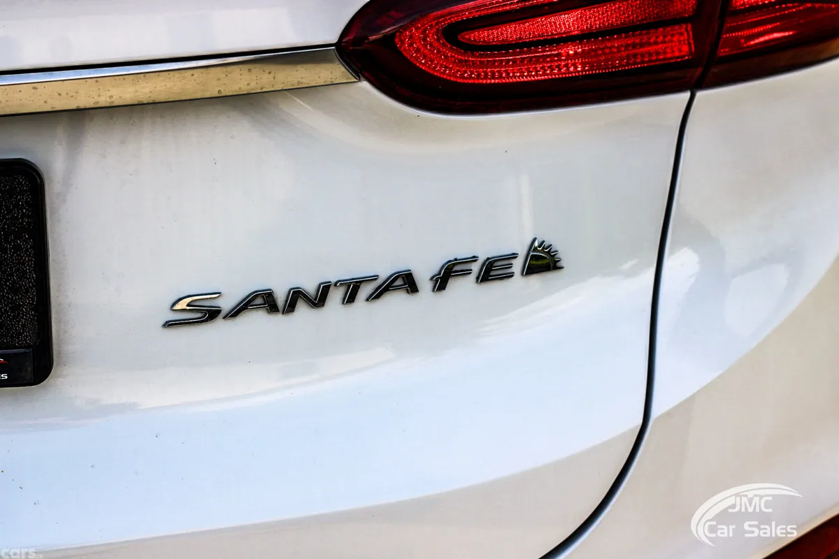 Hyundai Santa Fe SUV, Diesel, 2019, White
