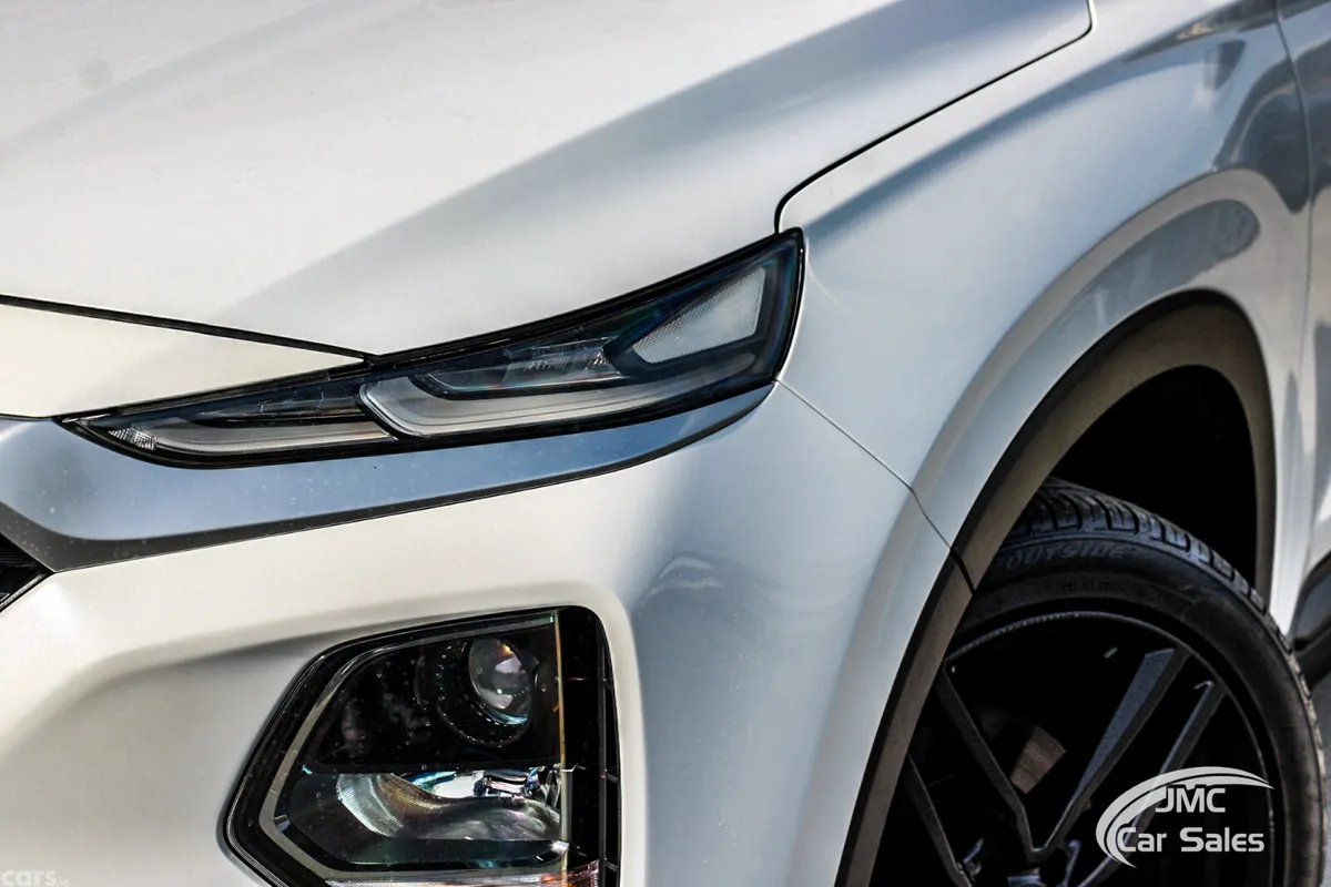 Hyundai Santa Fe SUV, Diesel, 2019, White