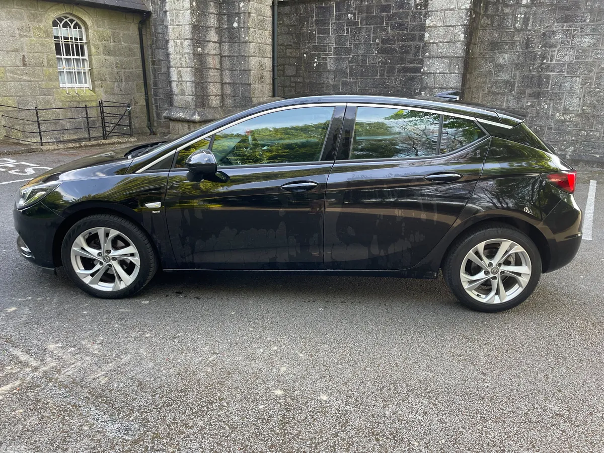 Opel Astra Hatchback, Diesel, 2017, Black