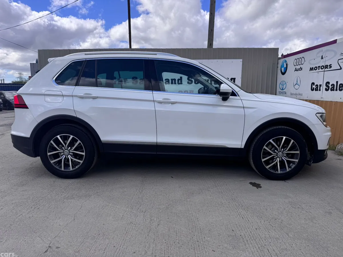 Volkswagen Tiguan SUV, Diesel, 2017, White