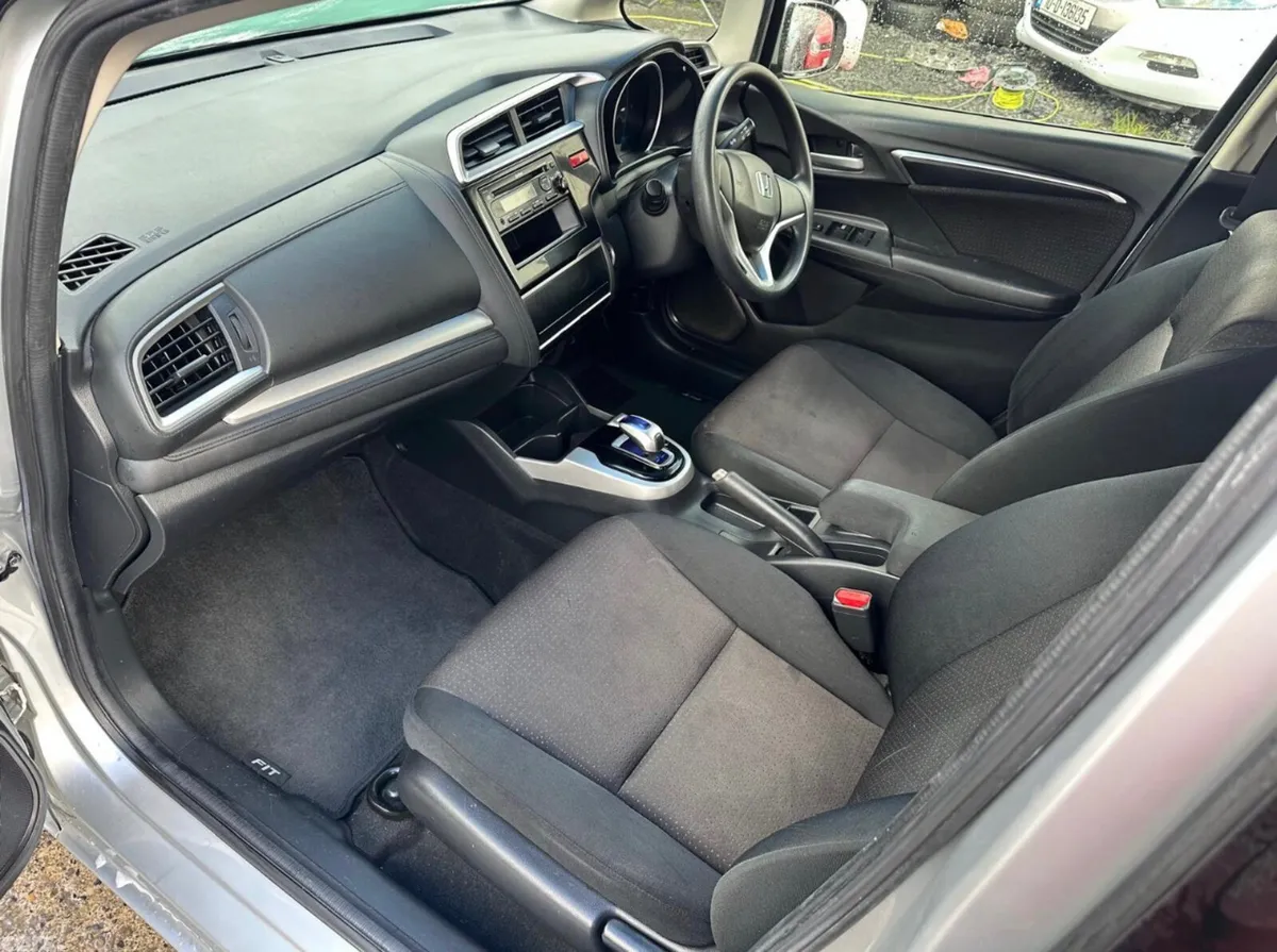 Honda Fit Hatchback, Petrol Hybrid, 2015, Silver