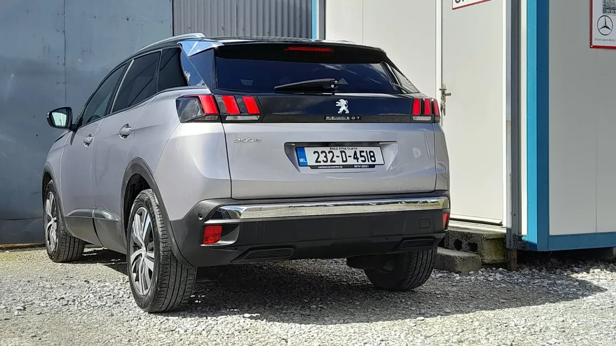 Peugeot 3008 MPV, Diesel, 2023, Grey