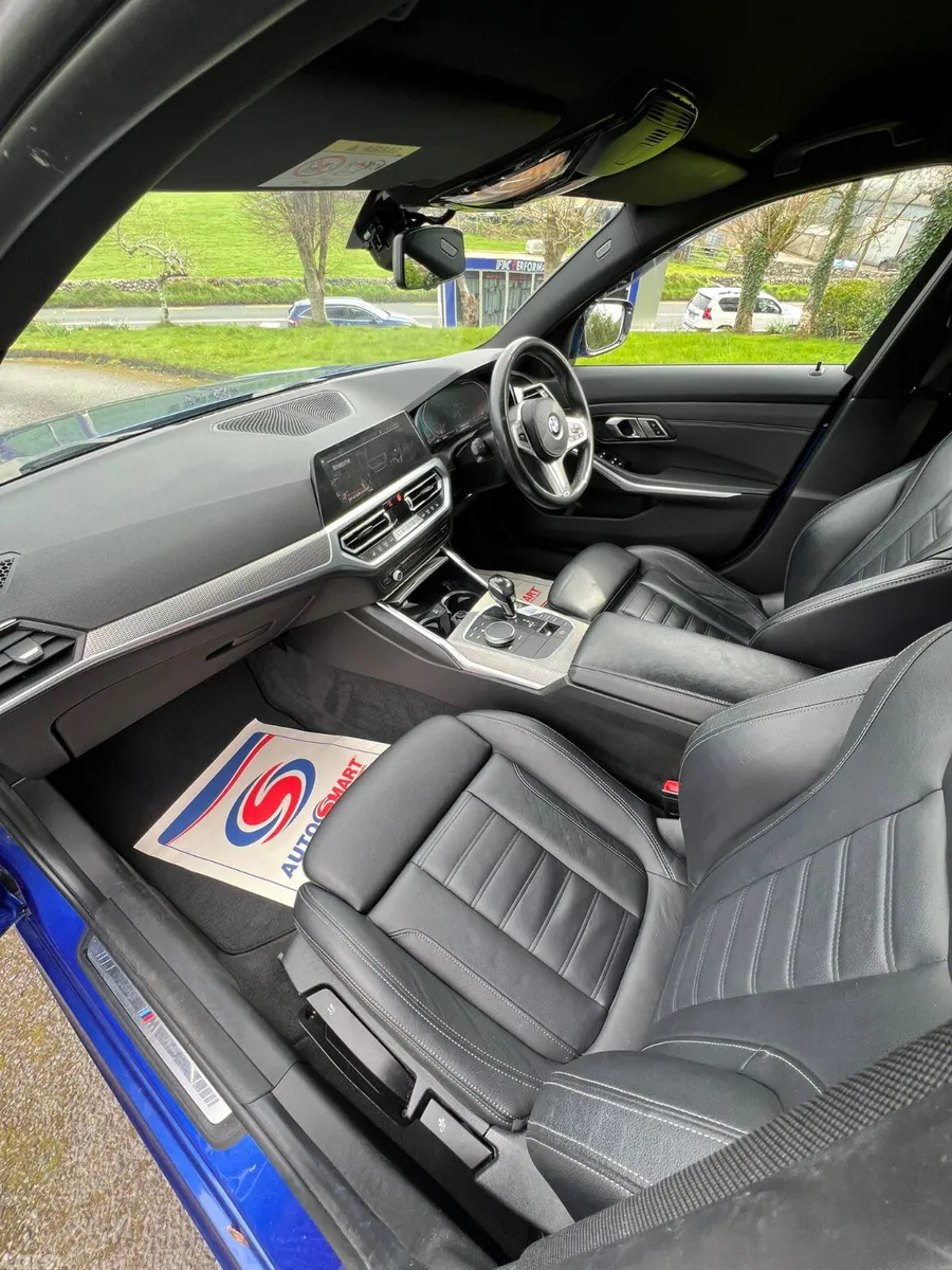 BMW 3-Series Saloon, Diesel, 2019, Blue
