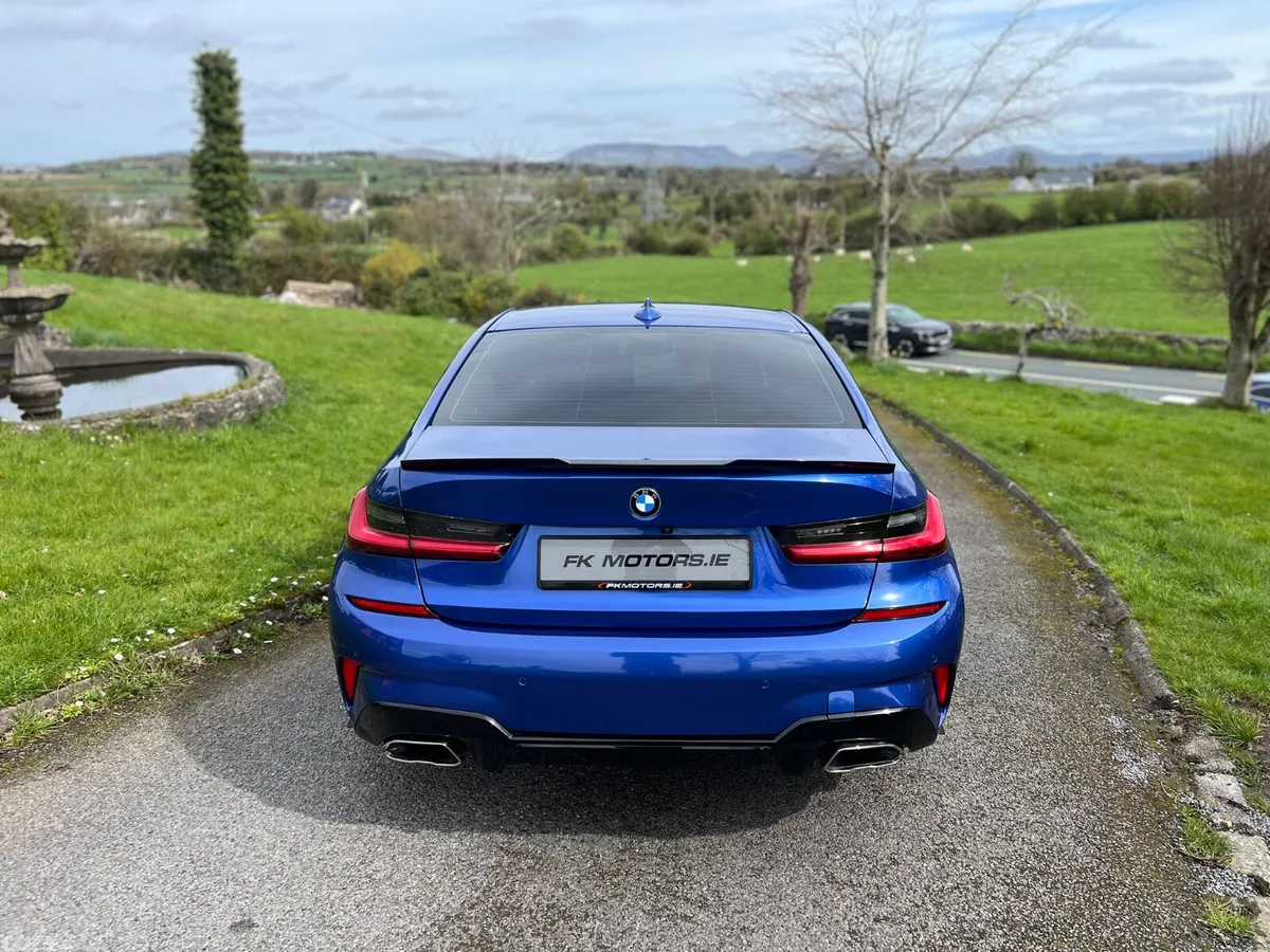 BMW 3-Series Saloon, Diesel, 2019, Blue