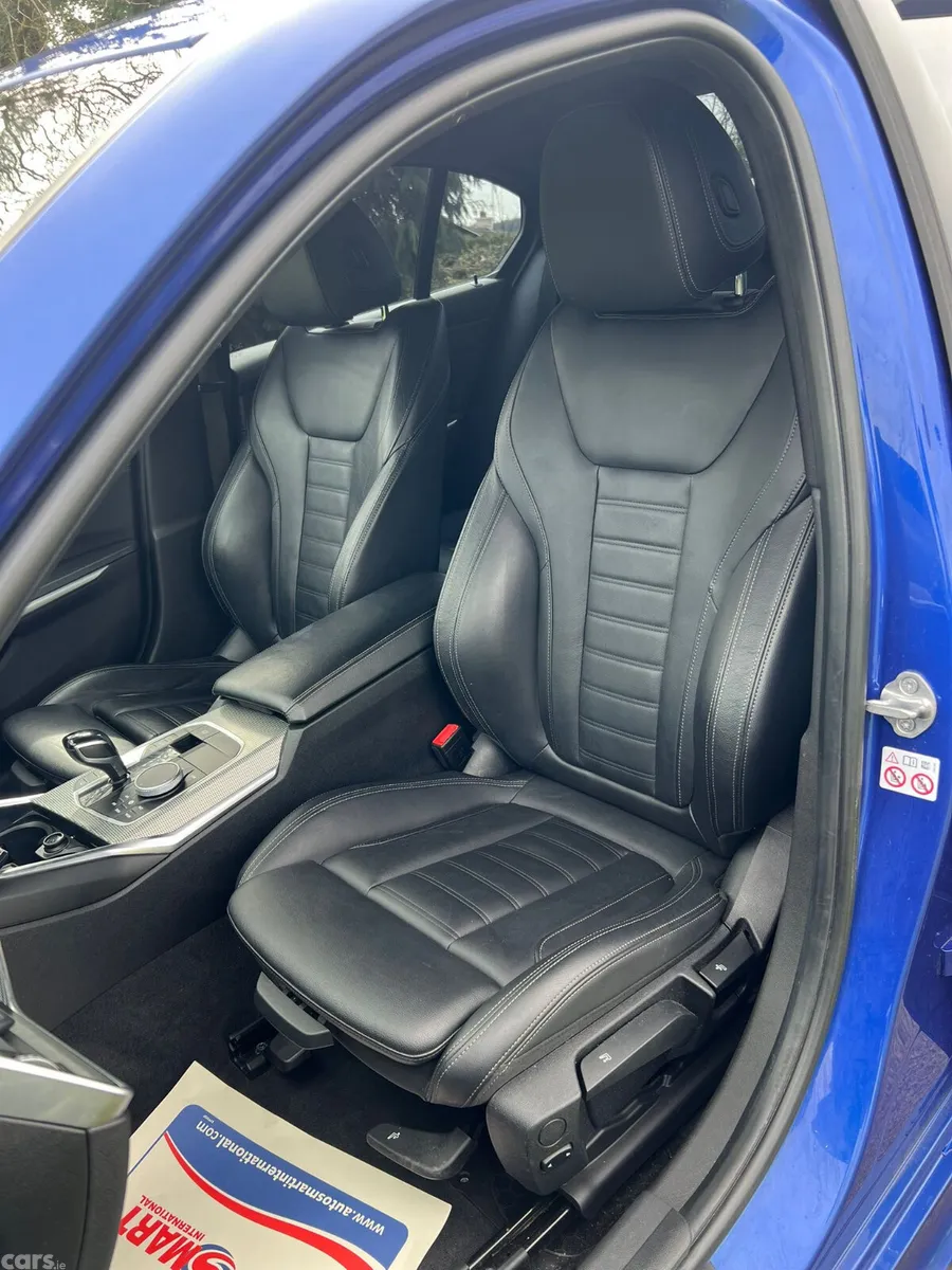 BMW 3-Series Saloon, Diesel, 2019, Blue