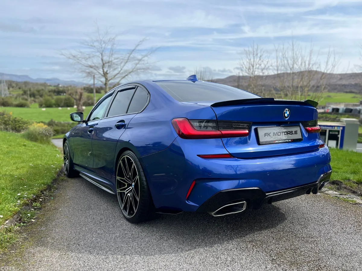 BMW 3-Series Saloon, Diesel, 2019, Blue