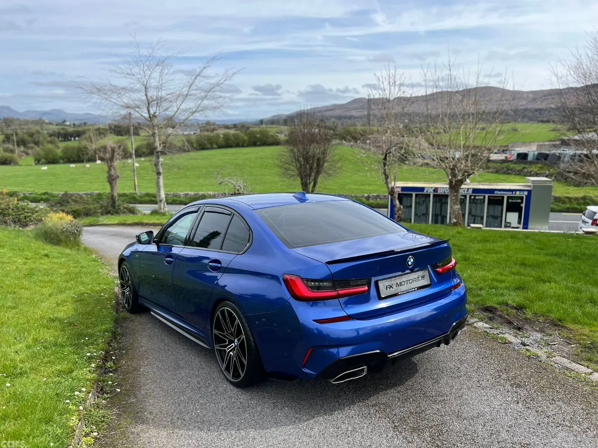 BMW 3-Series Saloon, Diesel, 2019, Blue