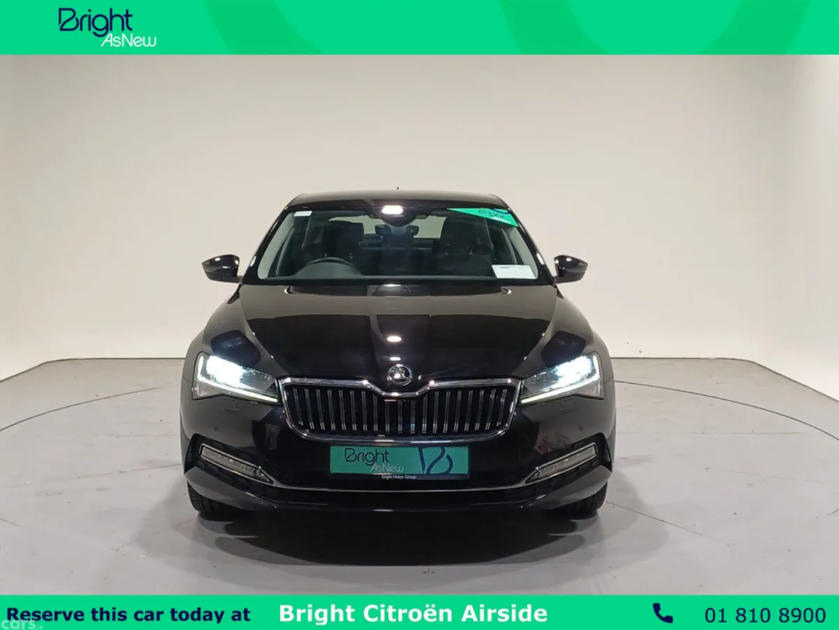 Skoda Superb Hatchback, Petrol, 2023, Black