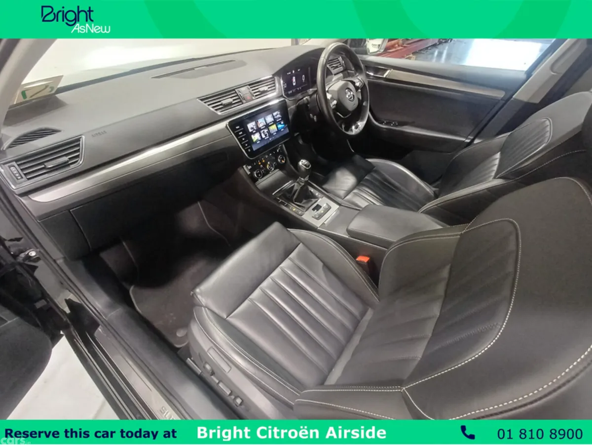 Skoda Superb Hatchback, Petrol, 2023, Black