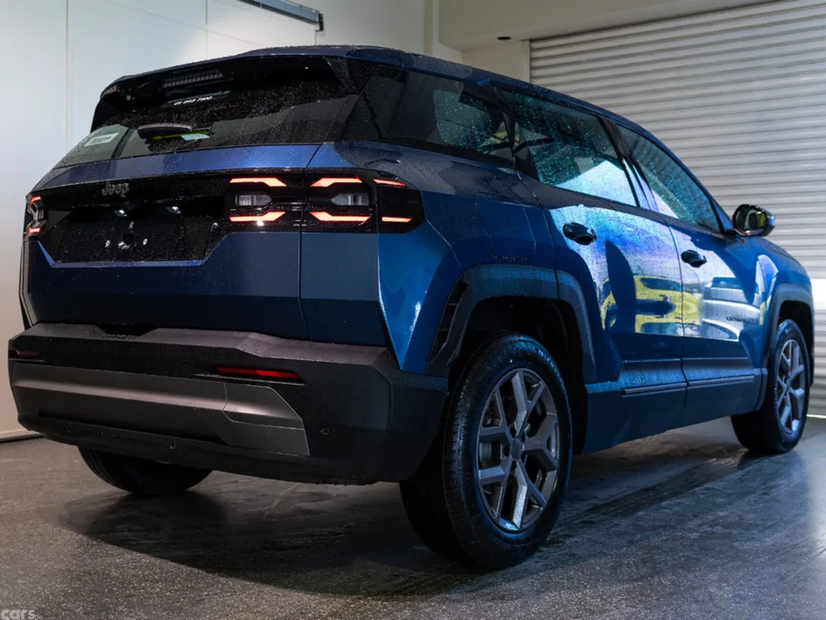 Jeep Compass SUV, Petrol Hybrid, 2026, Blue
