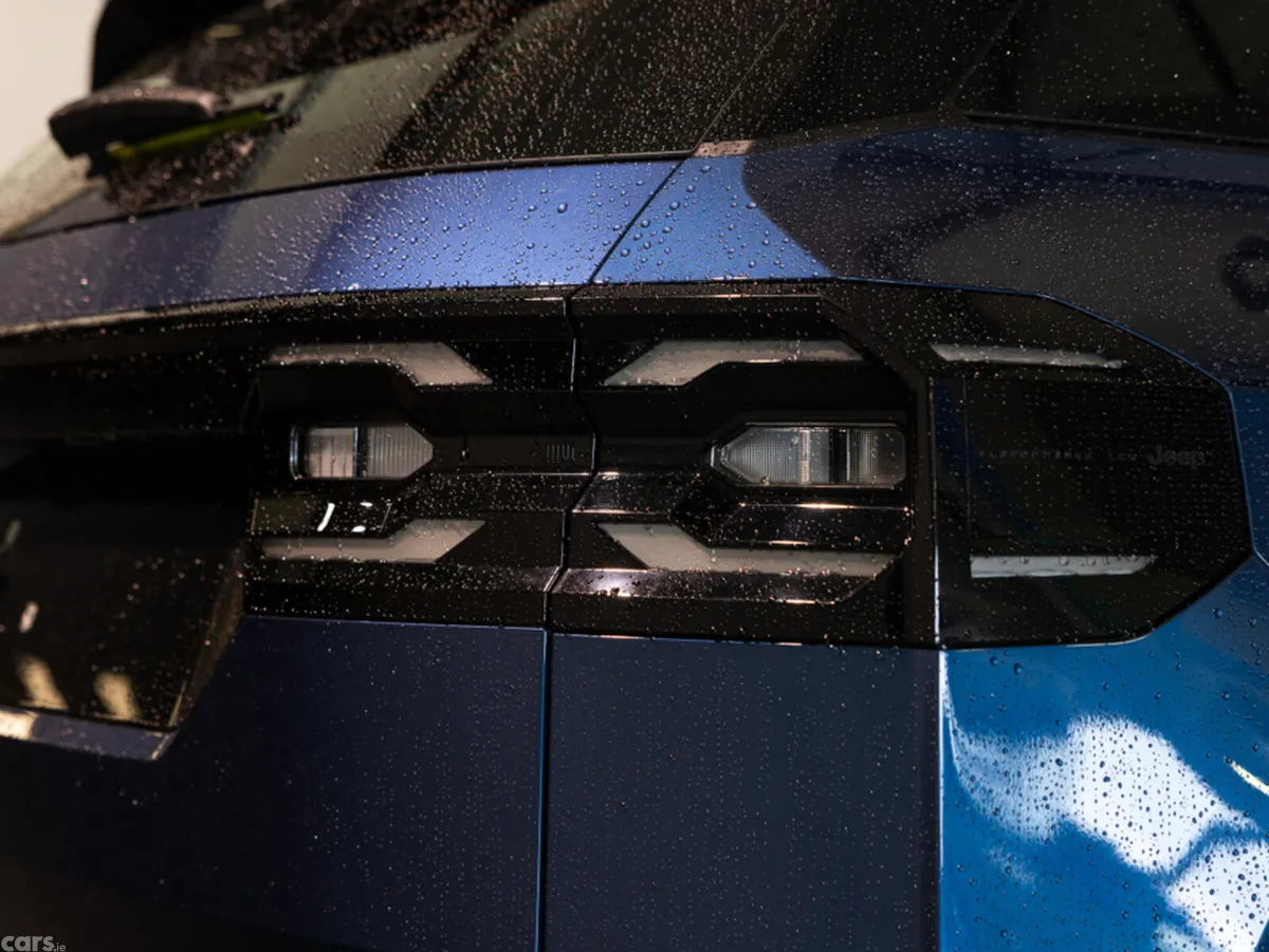 Jeep Compass SUV, Petrol Hybrid, 2026, Blue