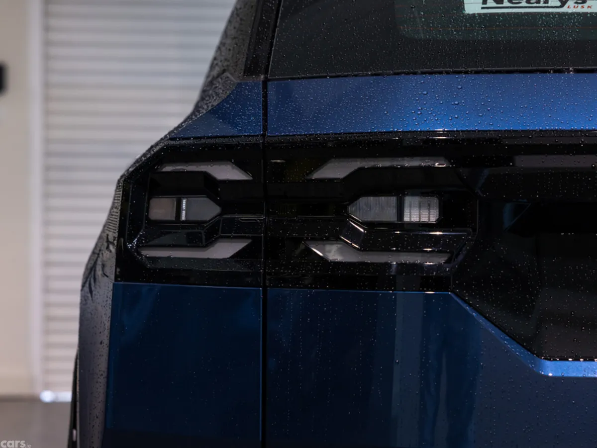 Jeep Compass SUV, Petrol Hybrid, 2026, Blue